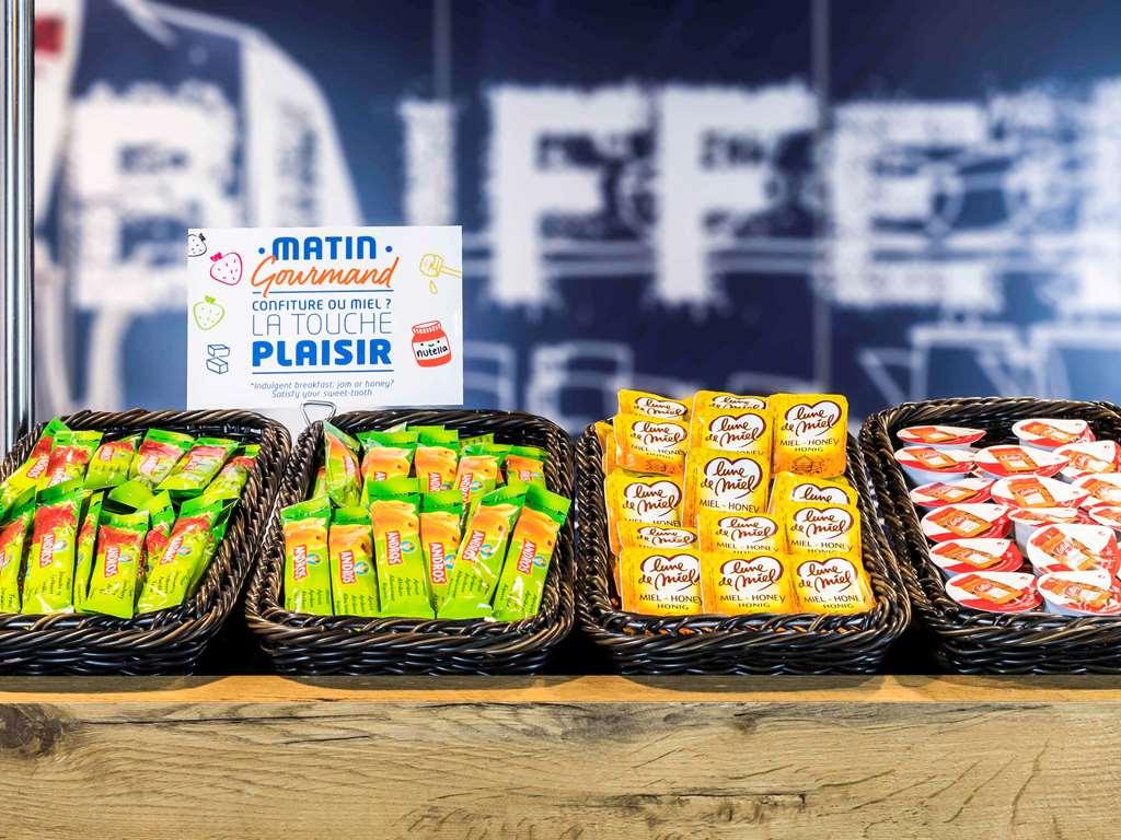 Ibis Budget Saint-Etienne Stade Ресторант снимка