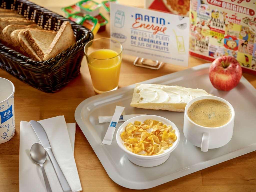 Ibis Budget Saint-Etienne Stade Ресторант снимка