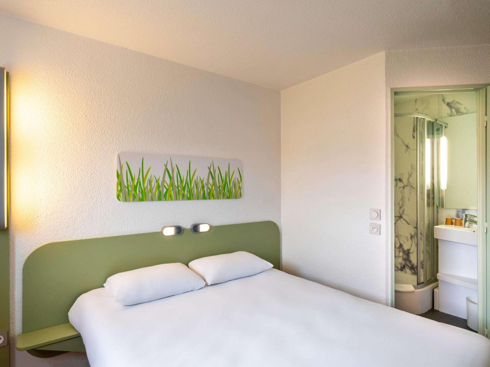 Ibis Budget Saint-Etienne Stade Екстериор снимка
