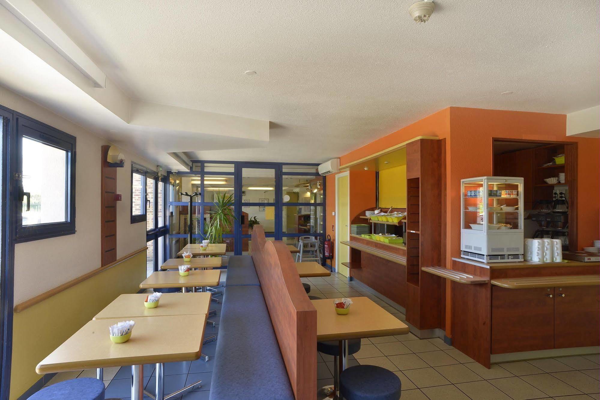 Ibis Budget Saint-Etienne Stade Екстериор снимка